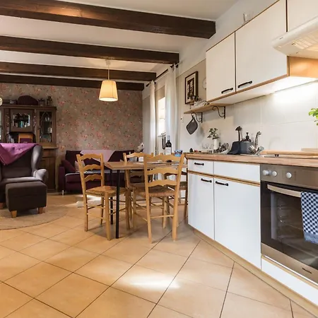 Holiday home Fachwerk-treppenspeicher, Ruhe Auf Dem Land, Haustiere Willkommen, Leihfahrraeder, 24-7 Check In