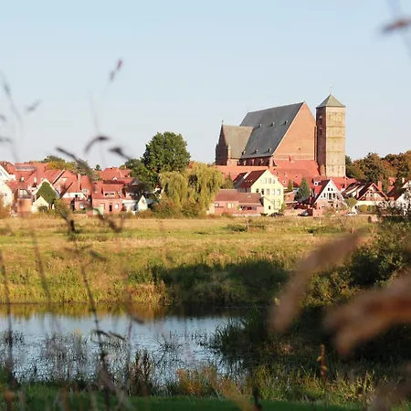 Fachwerk-treppenspeicher, Ruhe Auf Dem Land, Haustiere Willkommen, Leihfahrraeder, 24-7 Check In Prázdninový dům *