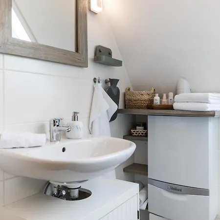 Prázdninový dům Fachwerk-treppenspeicher, Ruhe Auf Dem Land, Haustiere Willkommen, Leihfahrraeder, 24-7 Check In *