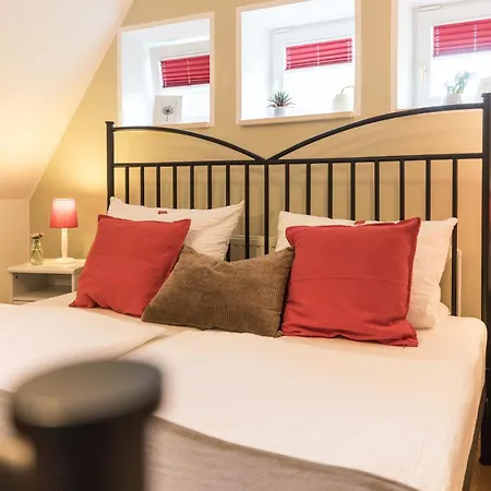 Fachwerk-treppenspeicher, Ruhe Auf Dem Land, Haustiere Willkommen, Leihfahrraeder, 24-7 Check In Kirchlinteln