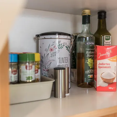 Fachwerk-treppenspeicher, Ruhe Auf Dem Land, Haustiere Willkommen, Leihfahrraeder, 24-7 Check In בית נופש