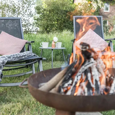 בית נופש Fachwerk-treppenspeicher, Ruhe Auf Dem Land, Haustiere Willkommen, Leihfahrraeder, 24-7 Check In